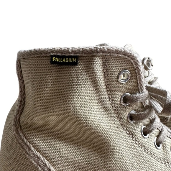 Palladium Unisex Pampa Hi Canvas Boots In  Sahara/Ecru US W 7/ M 5.5 - Picture 5 of 10